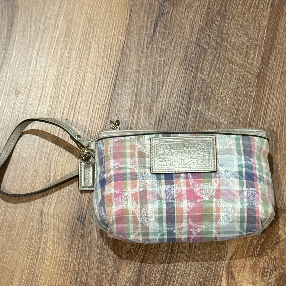 Coach Poppy Daisy Madras Tartan Pastel Plaid Wristlet (w/Strap & Hang Tag)(EUC) - Picture 2 of 12